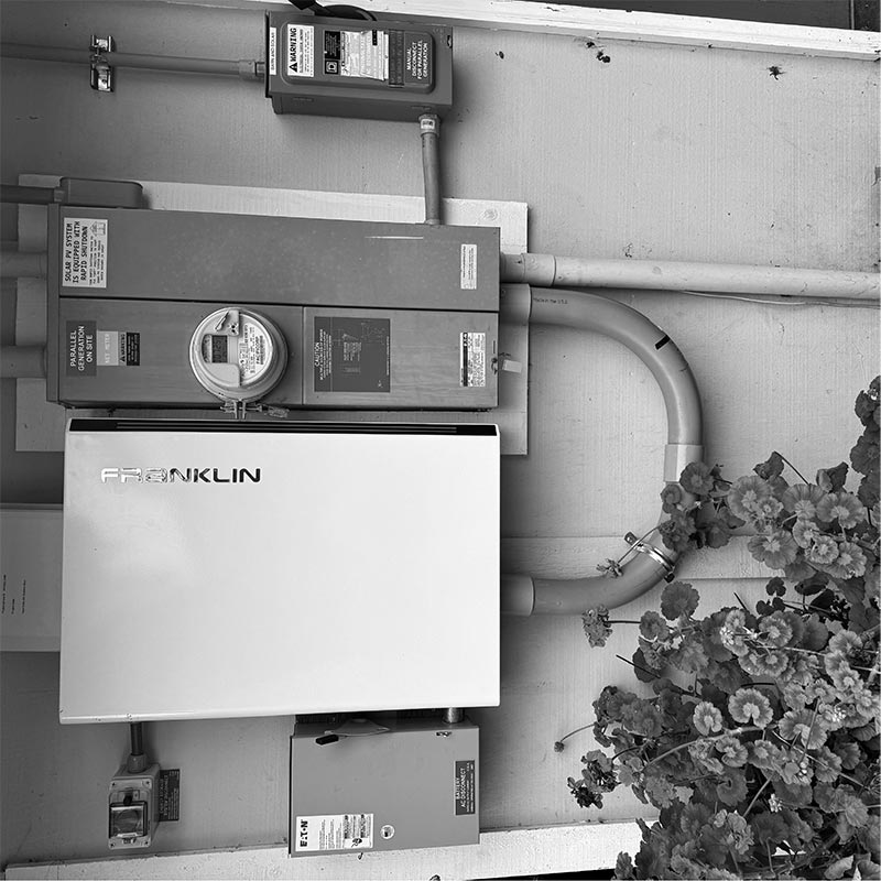 Solar backup battery system in Coos County
